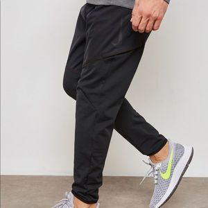 Nike dri fit sweatpants large